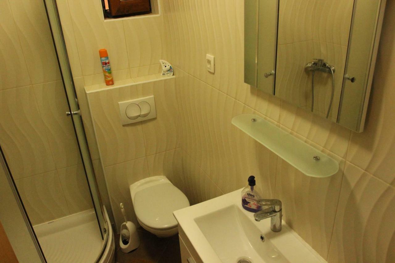 Apartmani Irena โนวีวีโนดอลสกี ภายนอก รูปภาพ