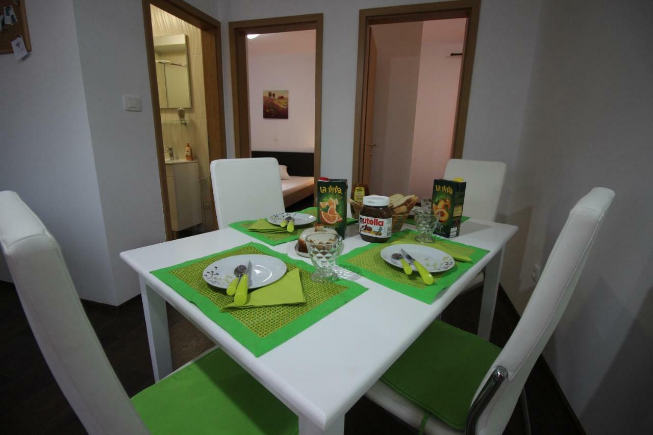 Apartmani Irena โนวีวีโนดอลสกี ภายนอก รูปภาพ